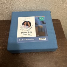 Twin / Twin XL Sheet Set By Mainstay Blue Eyes Super Soft Brushed Microfiber
