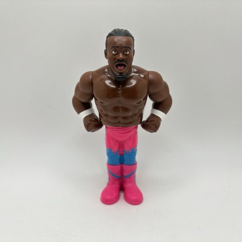 *LOOSE* Mattel WWE Retro KOFI KINGSTON 4.5�H Figur...