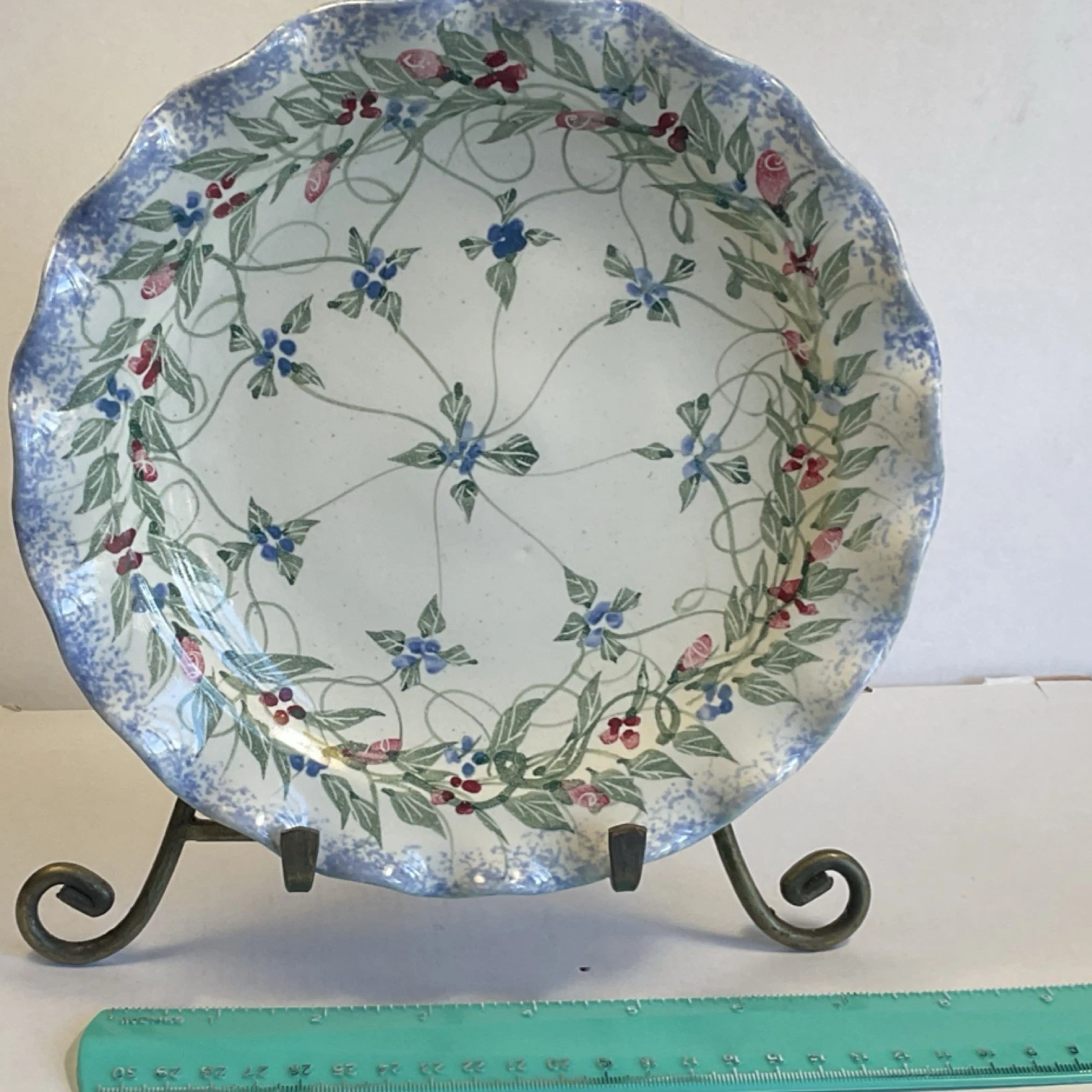 Handmade Floral Ceramic Pie Dish 10 Inch Vintage Scalloped Edge
Opens in a new window or tab