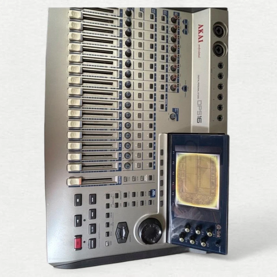 AKAI DPS16 Digital Recorder 24bit 96kHz Analog Out Kopfhörer Tragbar Silber - Bild 3 von 4