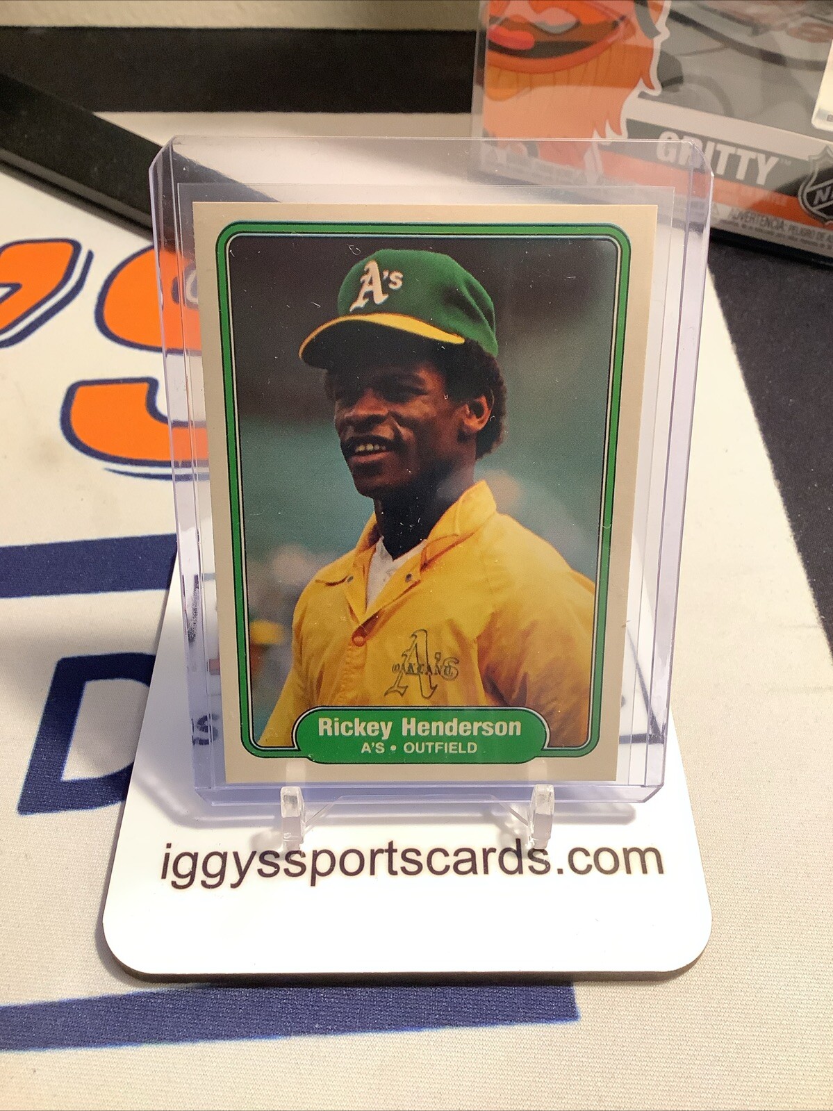 1982 FLEER RICKEY HENDERSON OAKLAND ATHLETICS #92