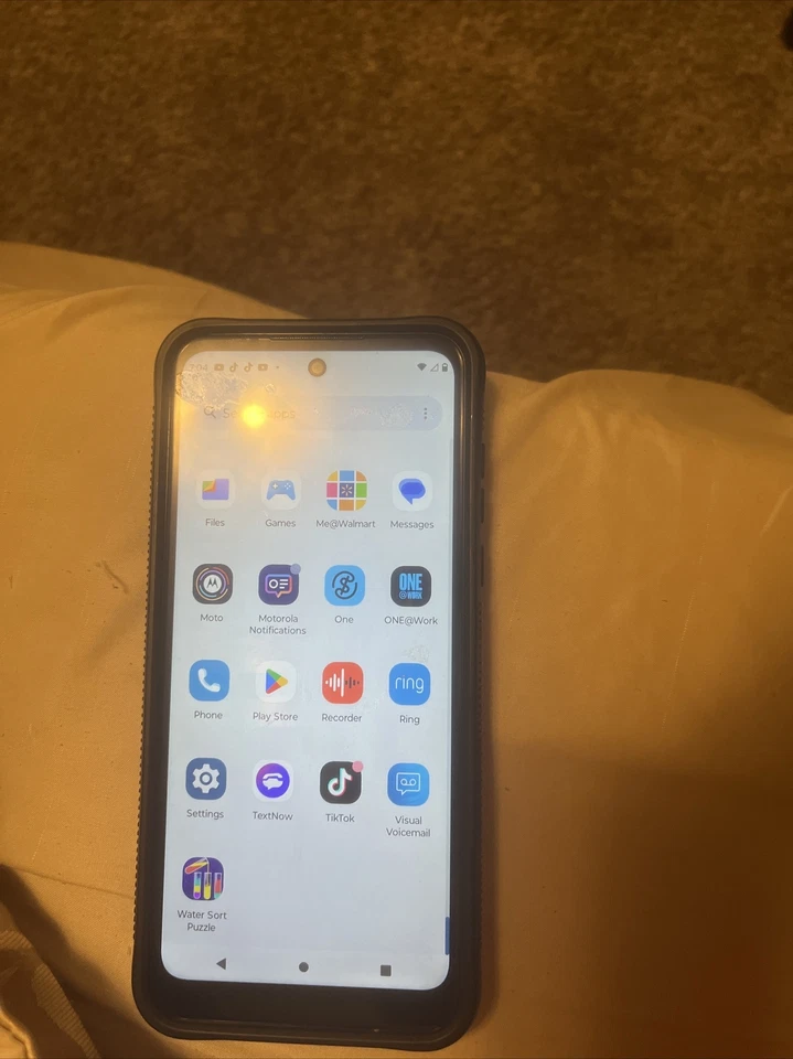 Motorola moto G Play (2023) - 32 GB - Black (Unlocked) - Image 2 of 3