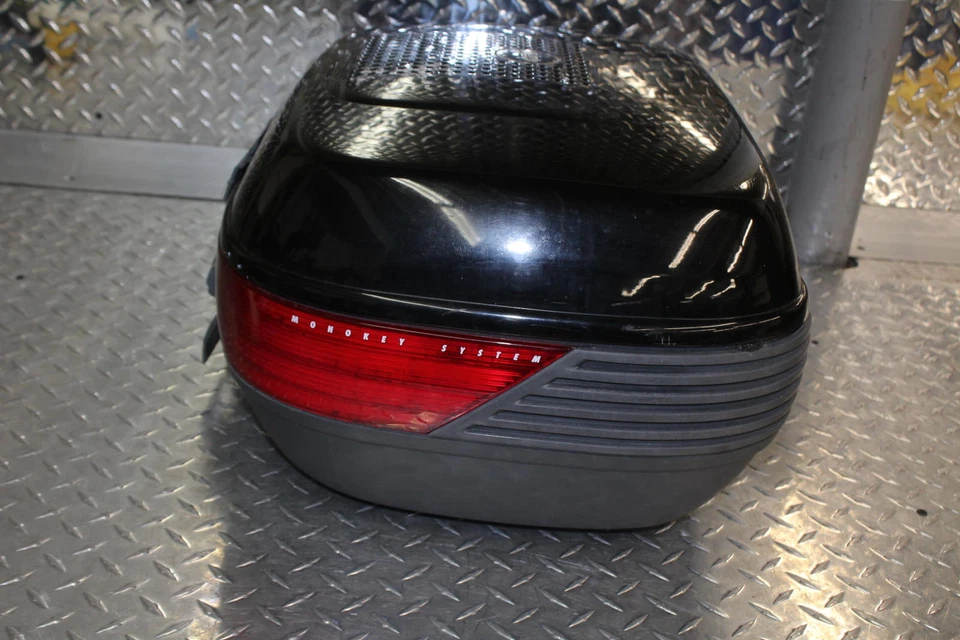 Honda ST1100A 1994 ABS MALETERO TRASERO MONOKEY GIVI ERUPCIÓN SIN LLAVE Foto 4 de 4