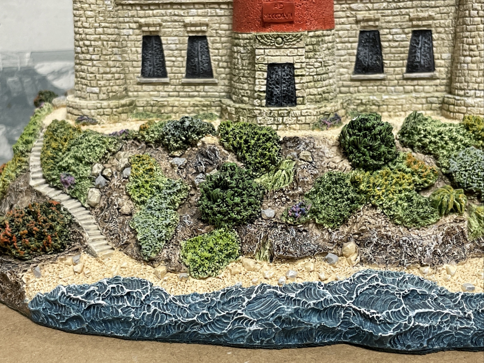 Picture 16 of 24