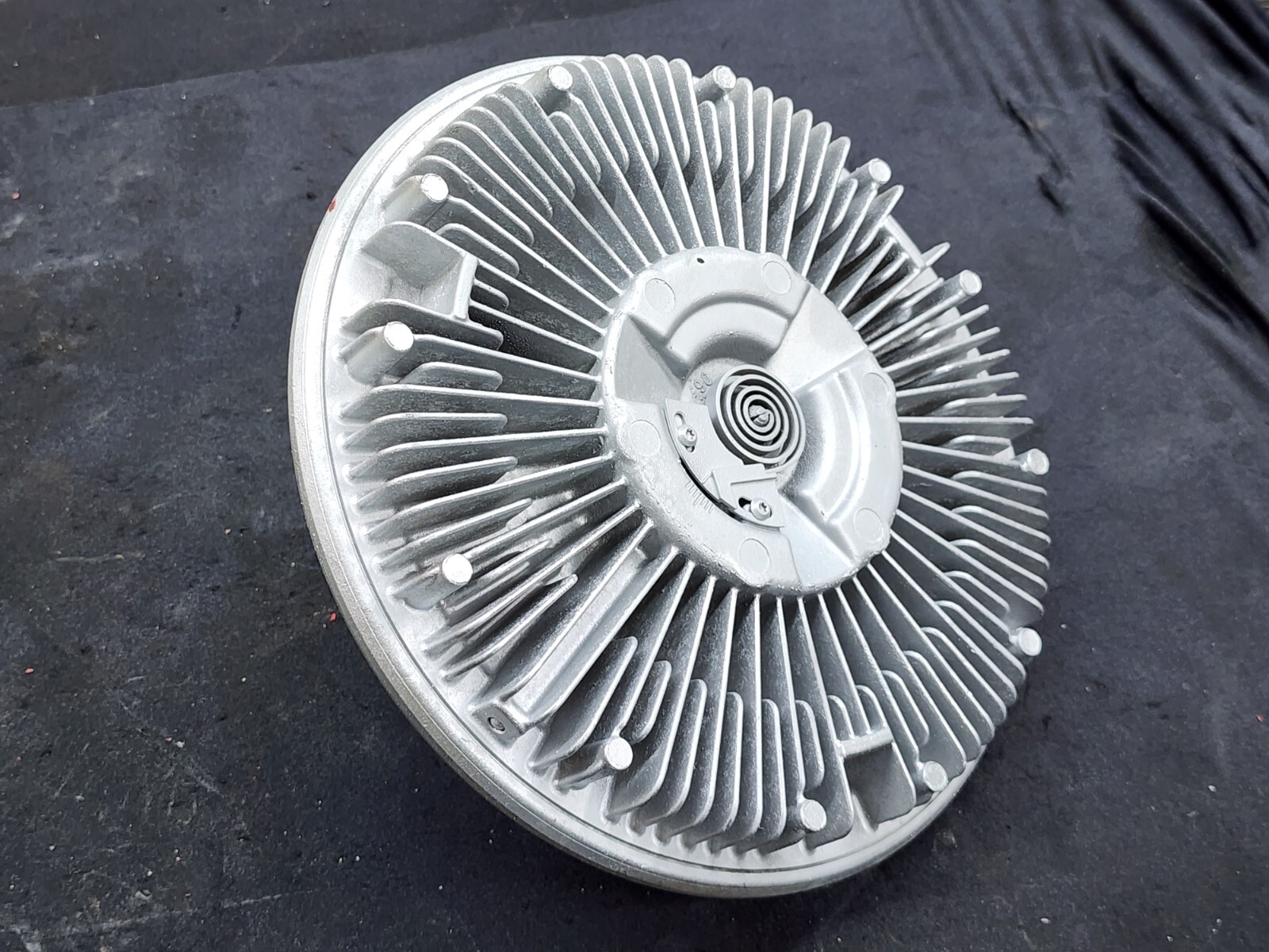Warner Cummins 6.7L Viscous Fan Clutch Part 010021140 eBay