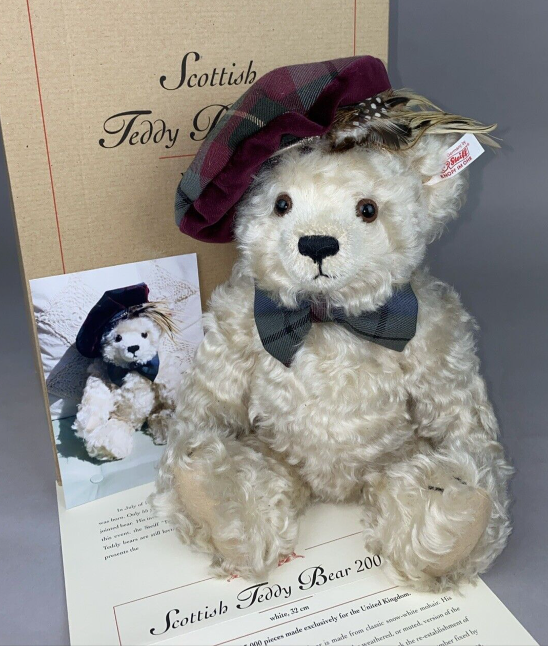 Steiff ""Scottish Teddy Bear 2001"" Ltd Edition 32cm White Mohair - EAN:654855