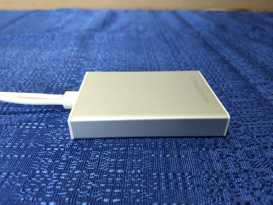 Monoprice Mini DisplayPort 1.1 + USB to Dual-Link DVI Adapter (6904) - Image 4 of 4