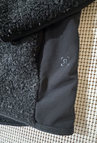 Lululemon Wool Blend 1/2 Zip Pullover Sweater Jacket Black Sz Med - Picture 3 of 11