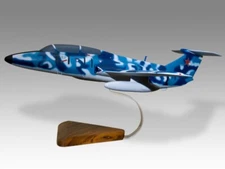 Aero AV-L29 Delfin Desk Wood Aircraft New Model Small Scale 1/32