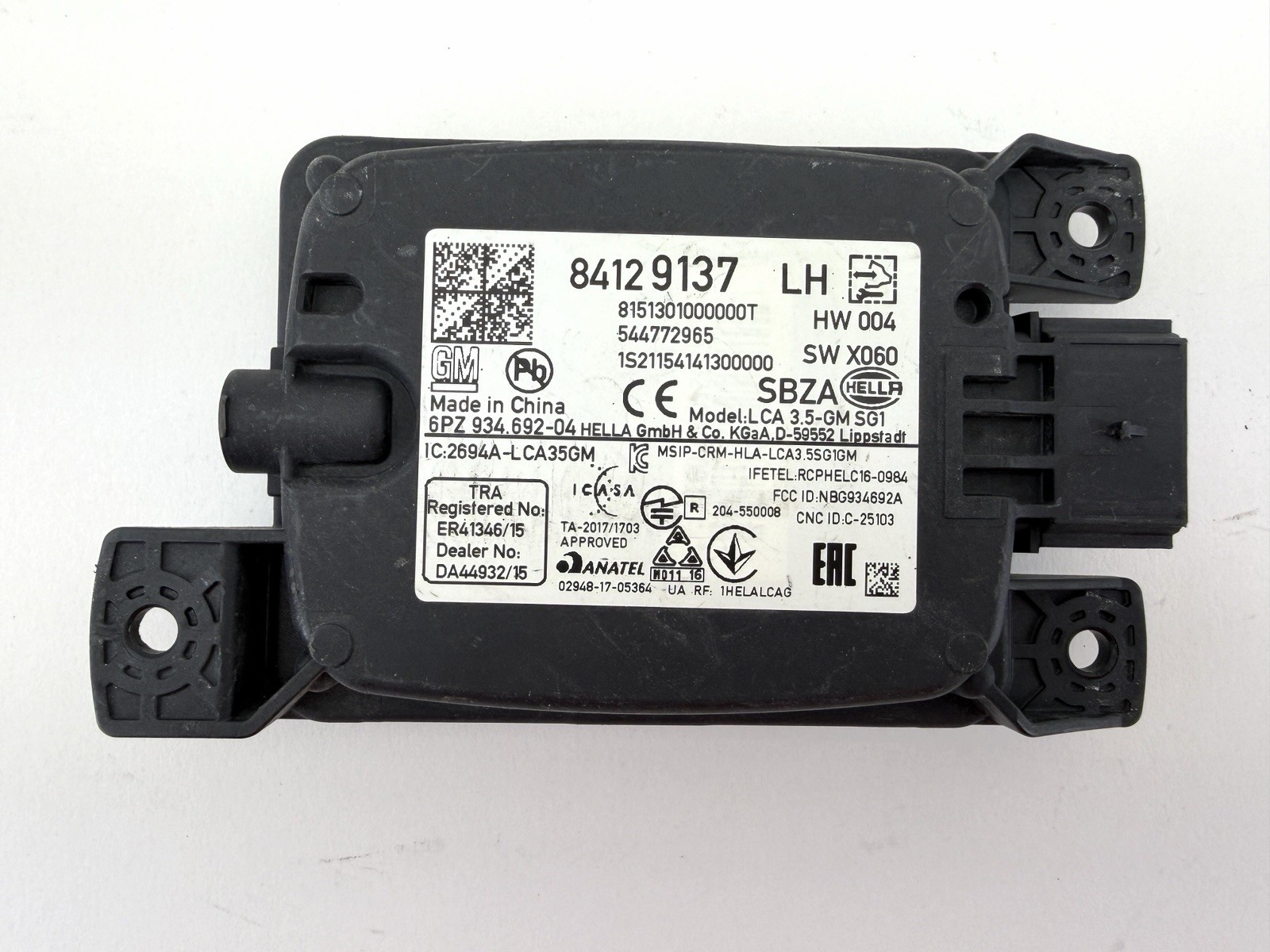 2018-2022 Chevrolet Equinox Blind Spot Radar Sensor LH Driver Side OEM 84129137