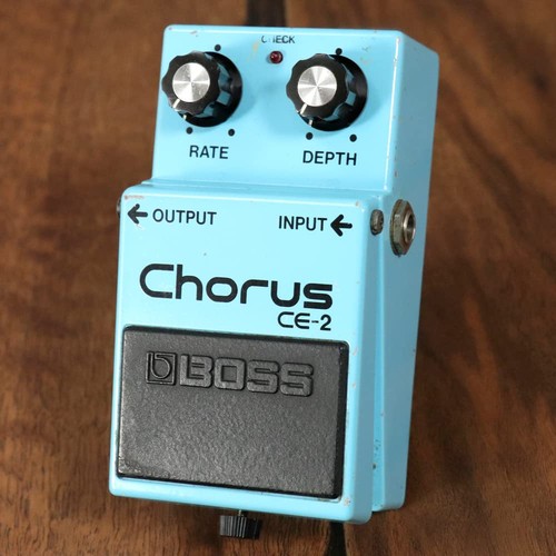 Vintage 1982 BOSS CE-2 Chorus Guitar Effects Pedal Made in Japan BBD MN3007 MIJ