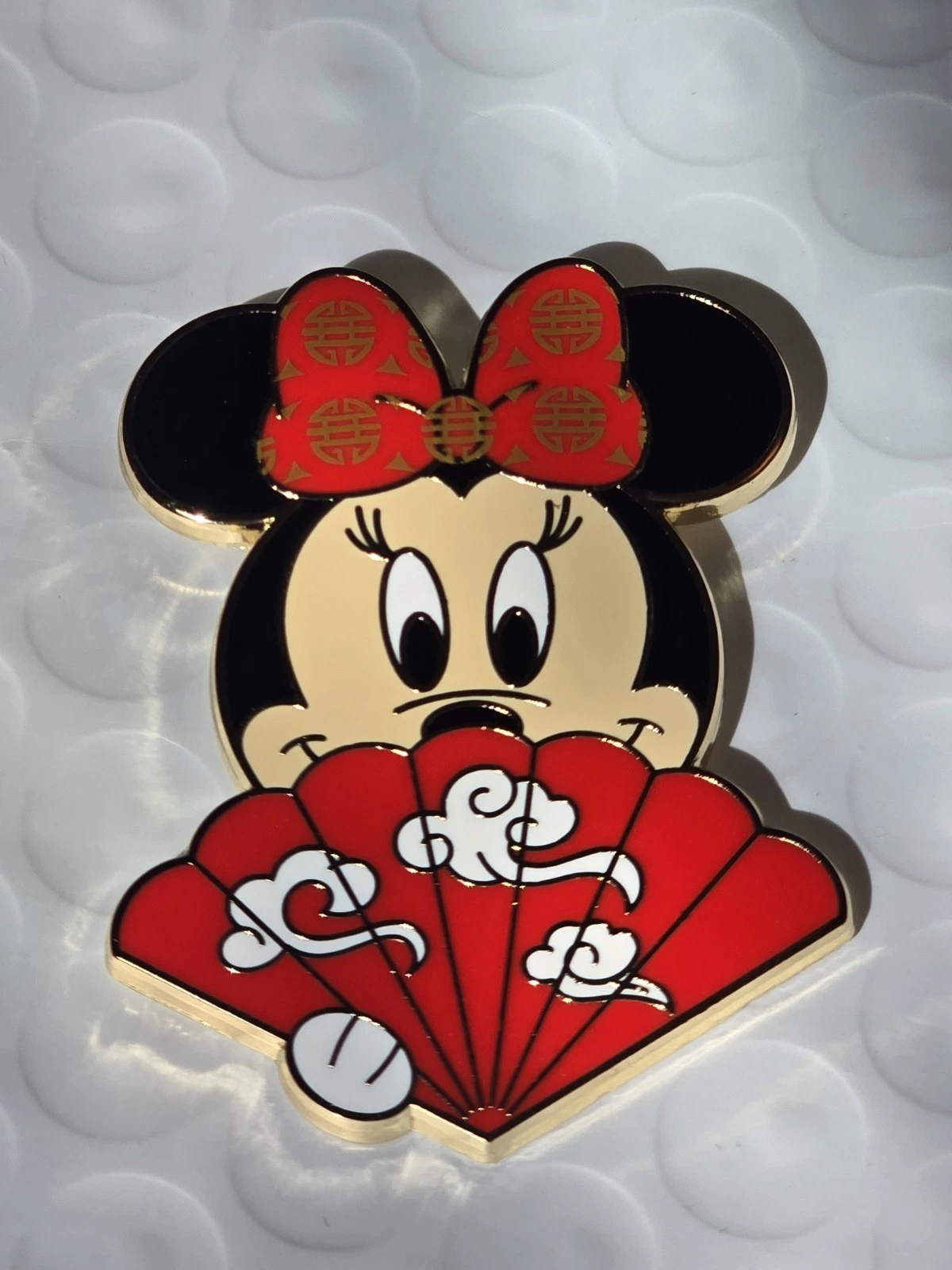 Disney Pin Minnie Mouse Character Folding Fans Mystery Series 2024