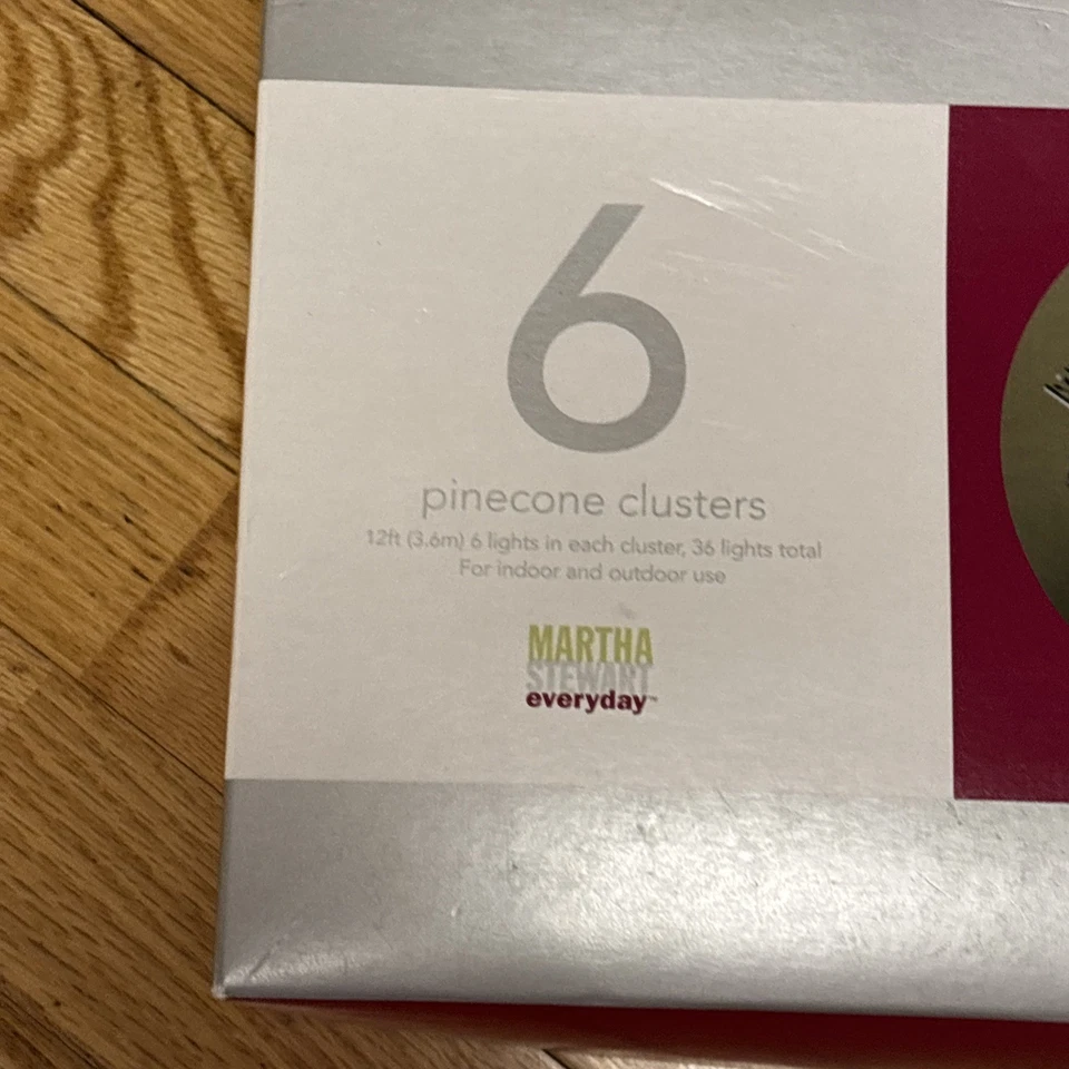 Martha Stewart 6 松果簇 12 英尺股圣诞灯 — 第 2/4 张图片