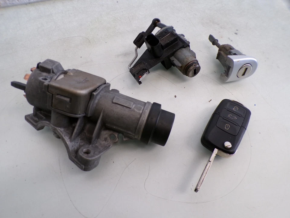 Système de Verrouillage VW Polo 9N3 Ensemble Fermé Contact Serrure Porte 1x Clé - Photo 2/4