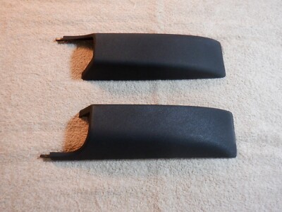 Pair of Rear Flat Black End Caps Covers, 2007-2012 Hyundai Santa Fe Roof Rack