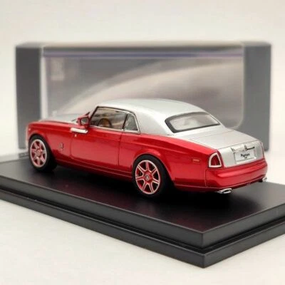 1:64 Scale DieCast Model Car Rolls Royce Phantom VII Red