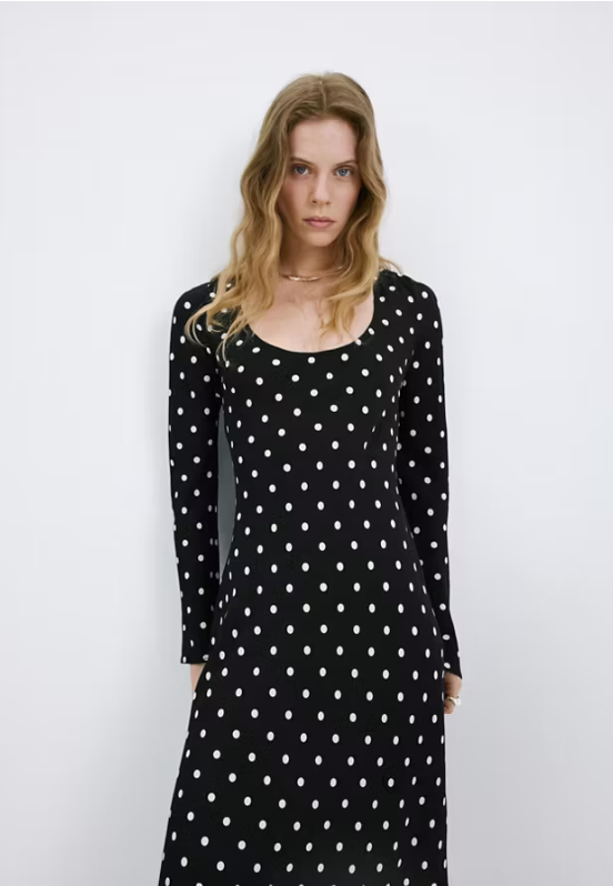 cotton linen woman dress black LAOMIT Cotton Linen Dress for Women Casual Summer Short Sleeve Crewneck  Pleated A-Line Midi Dresses with Pockets Black at Amazon Women's Clothing  store main image 1