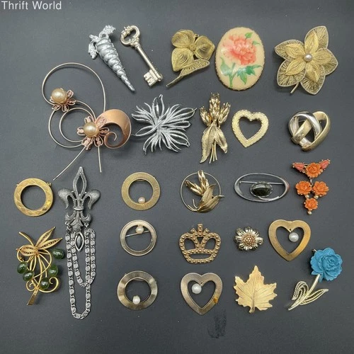 Vintage Costume Jewelry Brooch Lot of 25 Gold Silver Tone Floral Heart Pins