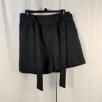 Ophelia Roe Paperbag Belted Shorts Black Women's Size L Relaxed Fit Pockets