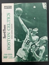 Vintage 1967 NBA Program Cincinnati Royals At Boston Celtics Bailey Howell Cover