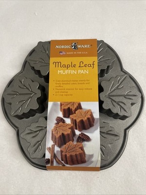 Nordic Ware Maple Leaf Muffin Pan Platinum Collection 6 Cavity USA New Holiday