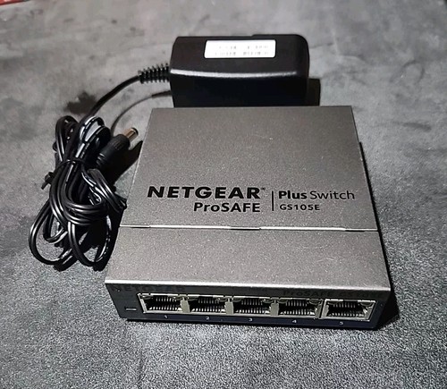 Netgear GS105Ev2 5-Port Gigabit Ethernet Smart Managed Plus Switch...open, used