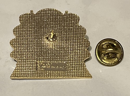 Pin con logotipo de la NFL ~ Liga Nacional de Fútbol Americano ~ De colección por Peter David - Imagen 6 de 7