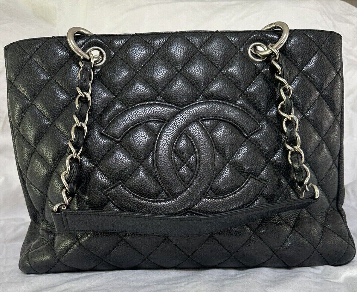 Chanel GST chain tote Womens tote bag black x gold hardware ref.204735 -  Joli Closet