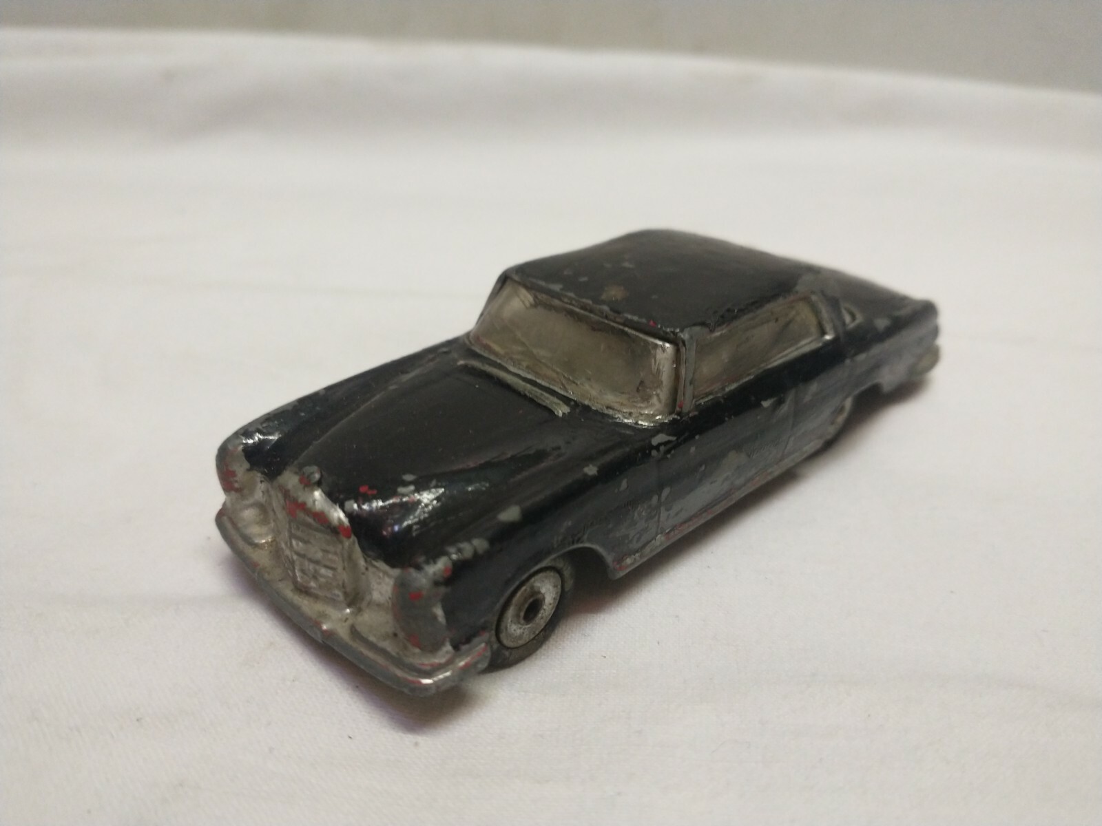 Picture 1 of 4