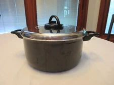 T-FAL Black 5 Quart Dutch Oven w/Lid - Non-Stick Resistal  Cookware