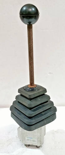 Hydreco C9634115533 Joystick Pilot Control Valve Used Fast Shipping