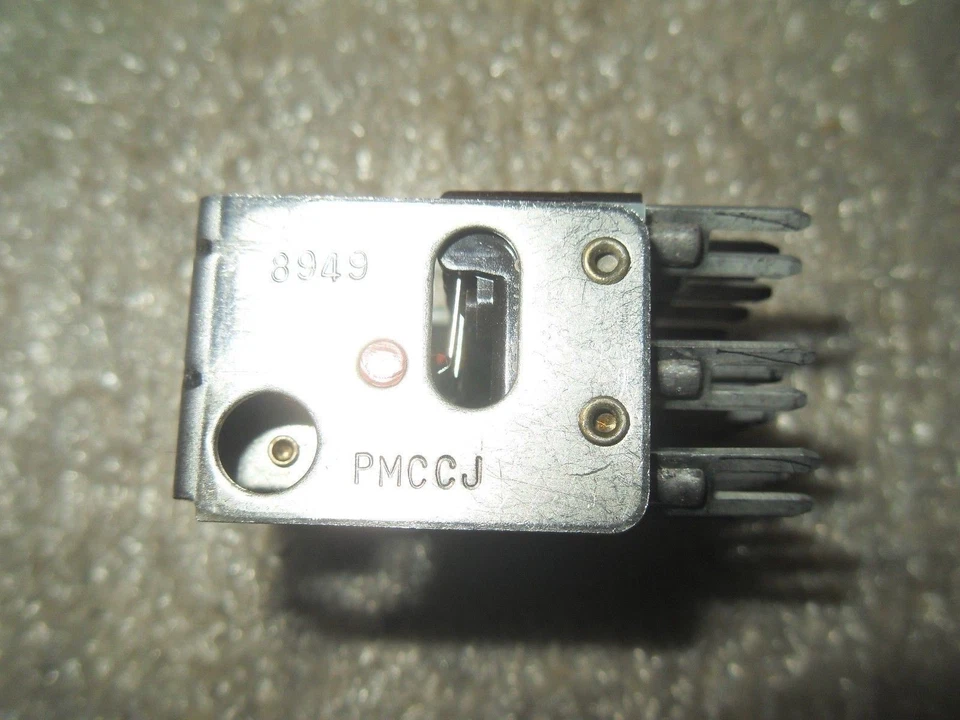 Honeywell MICRO SWITCH PMCCJ Contact Block - Image 4 of 4