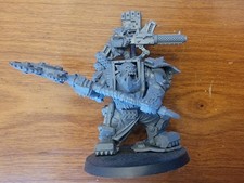 Warboss in Mega Armor Orkos Orks Warhammer 40...