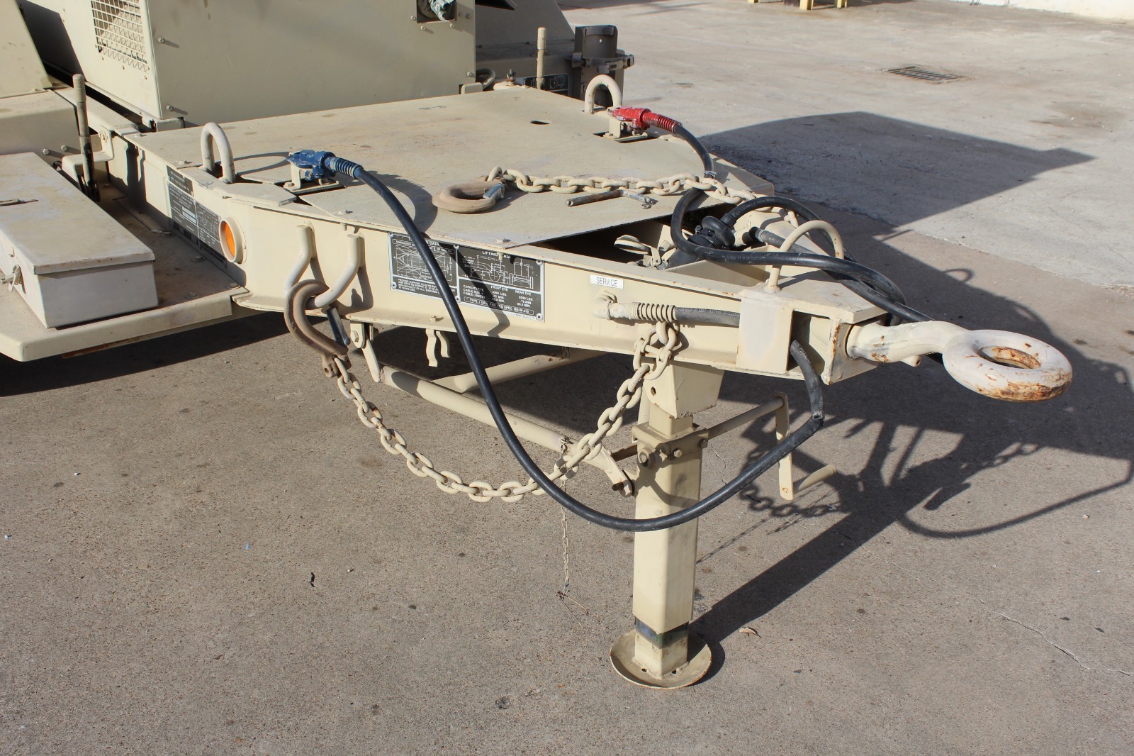 2003 FERMONT MEP-804A GENERATOR WITH MILITARY TRAILER 15 KW 50/60 HZ - 22 HOURS