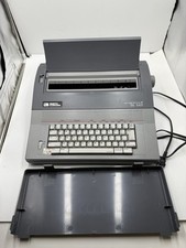 EUC Smith Corona SL 560 Spell Right Dictionary Typewriter Model 5A-1 thumbnail