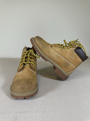 Timberland Boots Size 13  Wheat Nubuck Leather Hiking Field Waterproof Boy s