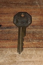 Antique Briggs and Stratton Knockout Key GM General Motors Basco Key intact.