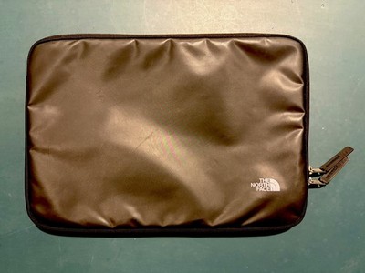 North Face Computer Sleeve water resistant 