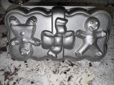 Nordic Ware Gingerbread 1LB Loaf Pan Christmas Bread Boy/Girl Nonstick Aluminum