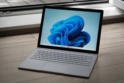 Microsoft Surface Book 3 13,5  i7 32GB 1TB GTX 1650 Commercial Edition