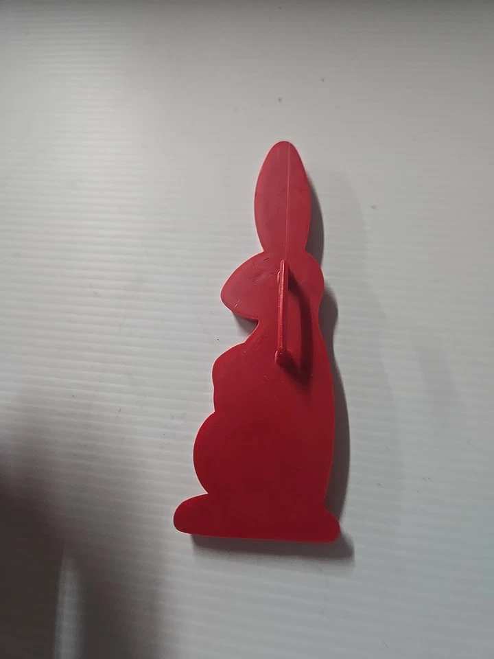 "Cortador de impresión de galletas Tupperware Easter Rabbit Bunny mango rojo vintage 5,25""" Foto 3 de 4