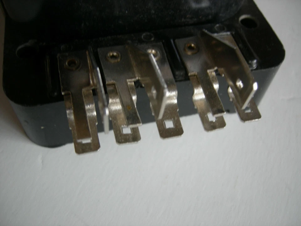 MG MGA MIDGET TRIUMPH TR3 TR4 HERALD JAGUAR FORD АНГЛИЯ РЕГУЛЯТОР НАПРЯЖЕНИЯ ПЛОСКИЙ - Изображение 2 из 2