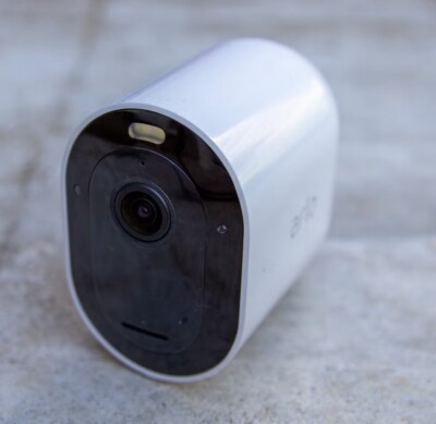 Arlo Pro 4 Überwachungskamera Outdoor, 2K HDR, Wireless CCTV, weiß gebraucht