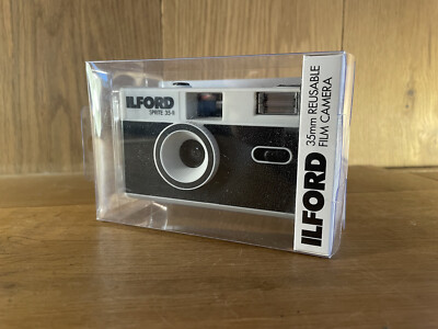 Brandneu ILFORD Sprite 35-II Wiederverwendbar Film Kamera (Schwarz & Silber) Von