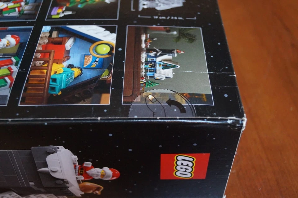 LEGO 10293 Santa's Visit, photo 3 sur 5
