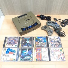 Sega Saturn Console Japan Bundle with 8 Games...