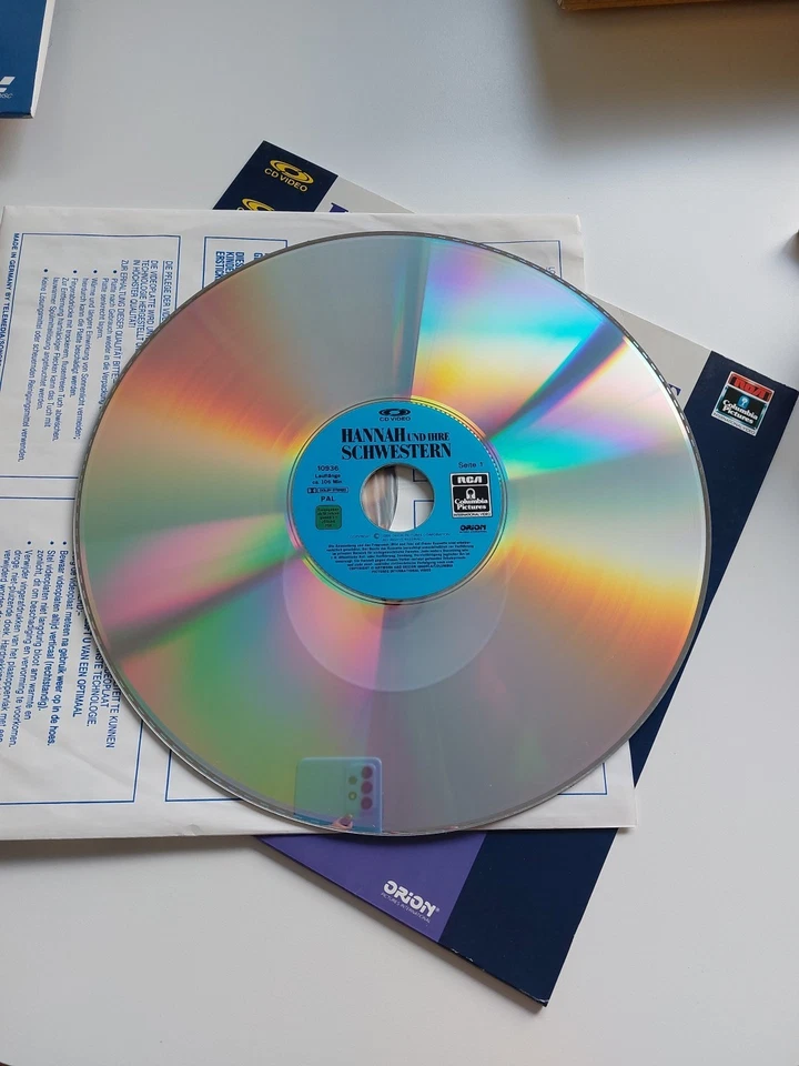Laser Disc Hannah und ihre Schwestern - ORION Laserdisc deutsch*** - Bild 3 von 3