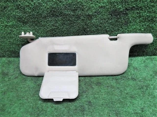 TOYOTA Mark II 1994 E-SX90 Sun Visor [Used] [PA64272994] - image 3 of 4