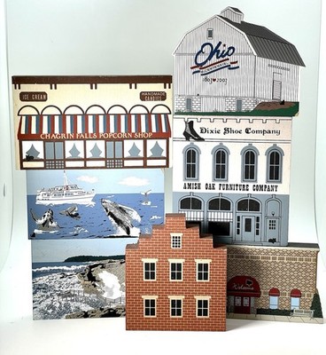 The Cats Meow Lot of 7 Village 1986-2003 Ohio Barn Maine New England Whales More