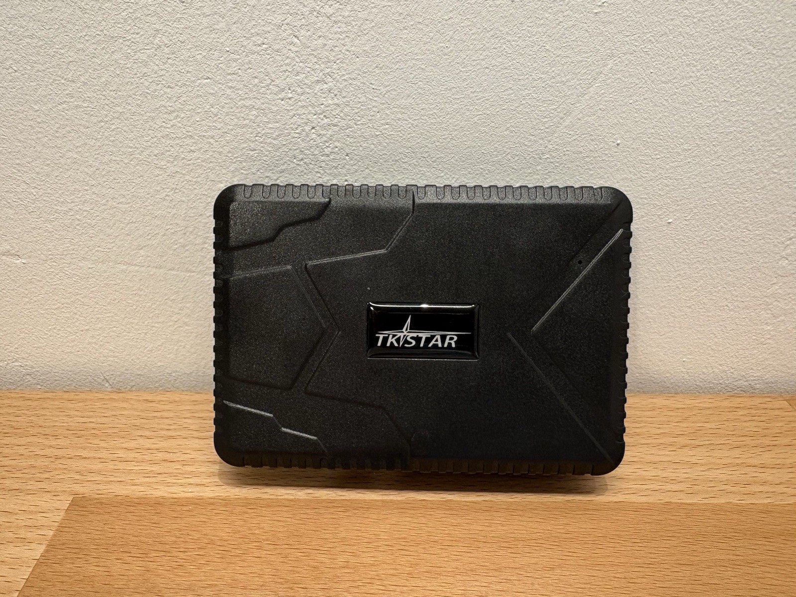 Traceur GPS 4G étanche pour sécuriser les véhicules de camping et remorques